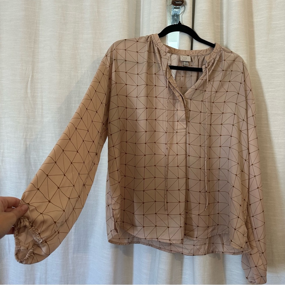 A New Day Geometric Shaped Pattern Blouse Size Small
